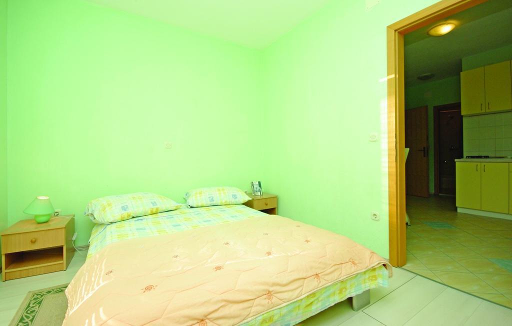 Apartments Makarska *