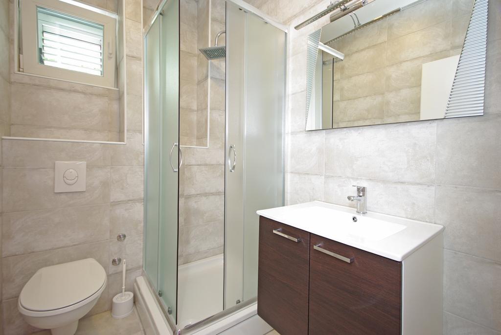 Apartments Makarska